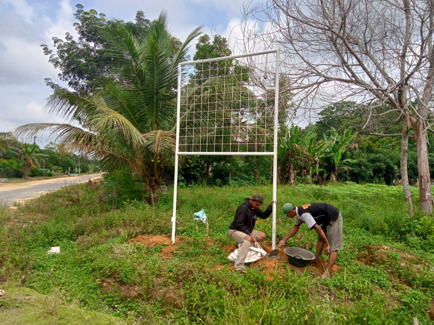 Album : DOKUMENTASI PEMASANGAN TEMPAT BANNER